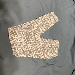 Desa’ree swift leggings